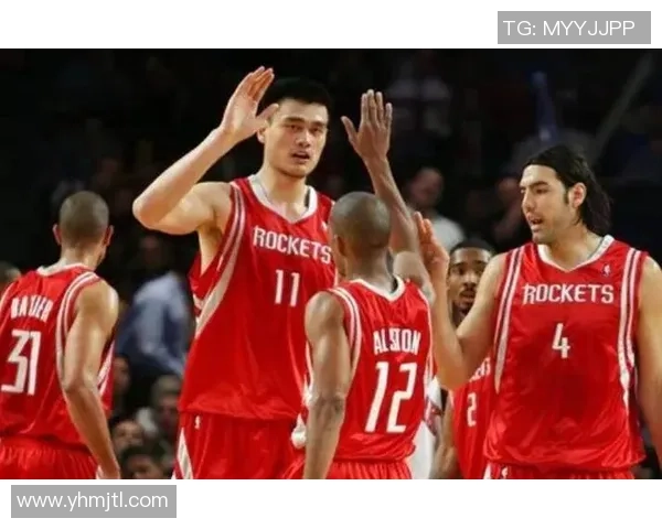 姚明乘坐飞机的旅程揭秘与篮球巨星的空中生活体验 姚明乘坐飞机的旅程揭秘与篮球巨星的空中生活体验